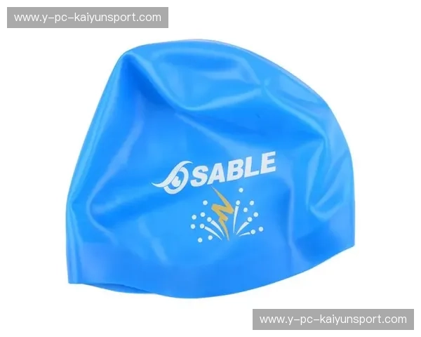 田径泳帽：跨界运动的新潮装备，速度与舒适的完美融合