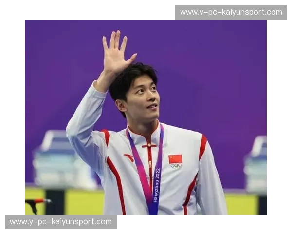 激情碰撞,荣耀之战:赖扬vs瓦赫达,谁将铸就传奇? 激情碰撞,荣耀之战:赖扬vs瓦赫达,谁将铸就传奇?